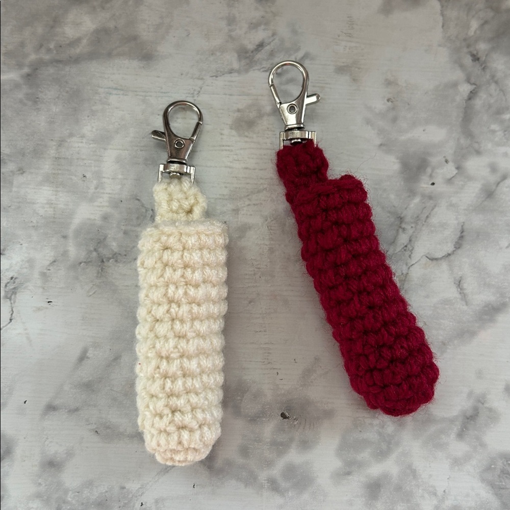 (2) You pick color Crochet lip balm Holder Keychain - Picture 6 of 6